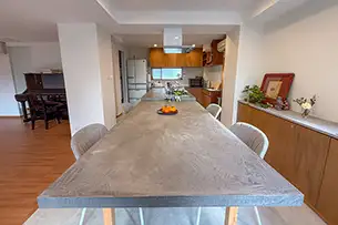 ねんご家高輪邸 2Fダイニングキッチン