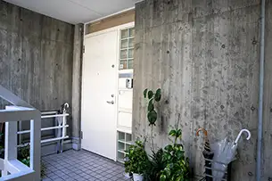 ねんご家高輪邸 2F玄関 外観