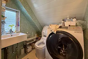 ねんご家高輪邸 3F洗面脱衣所・トイレ